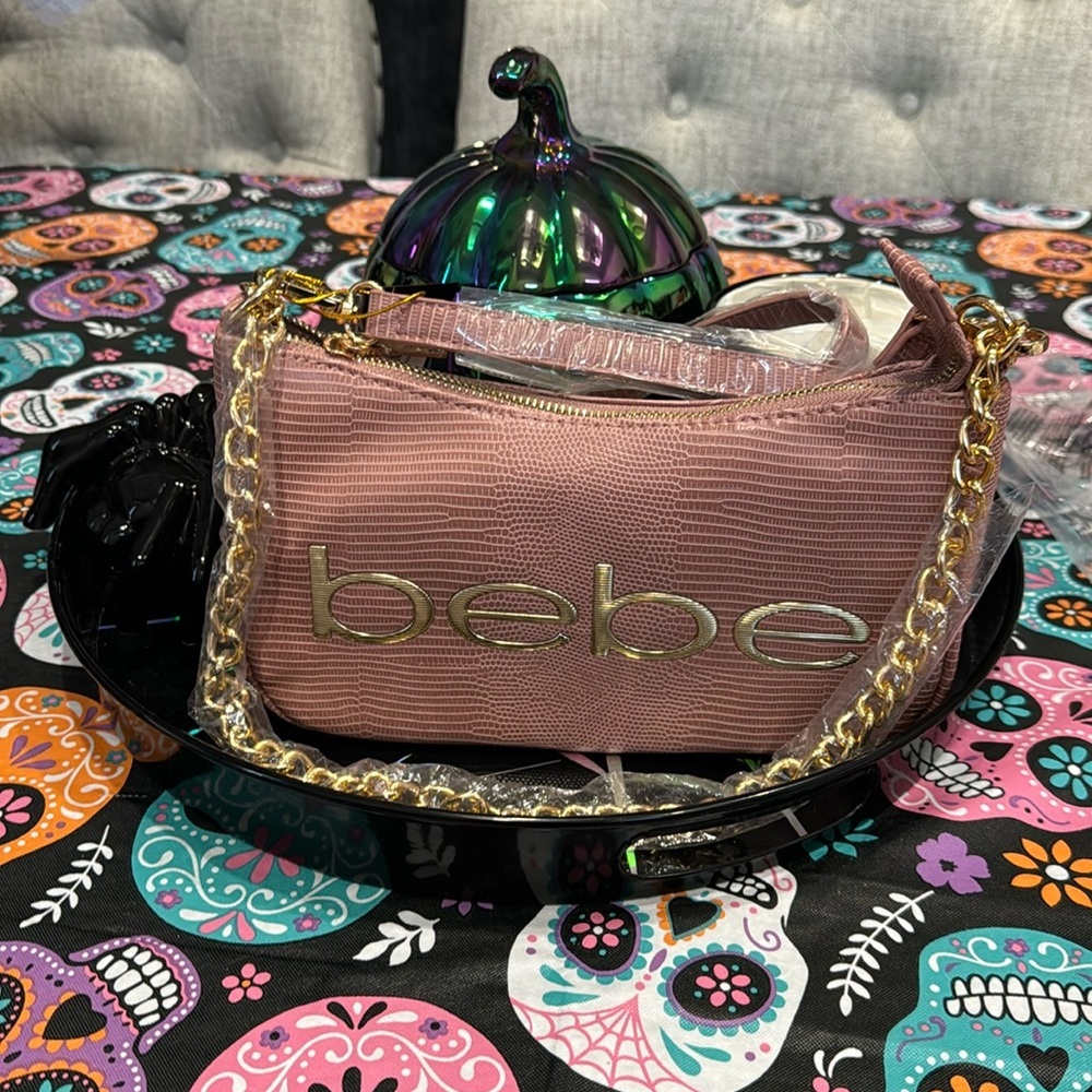Bebe Fabiola small shoulder bag dusty rose